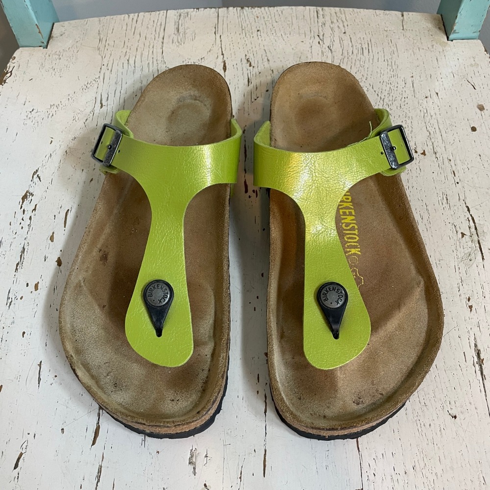 Birkenstock Gizeh Metallic Lime Green Thong Sandals Size 37 Women's 6.5 Leather